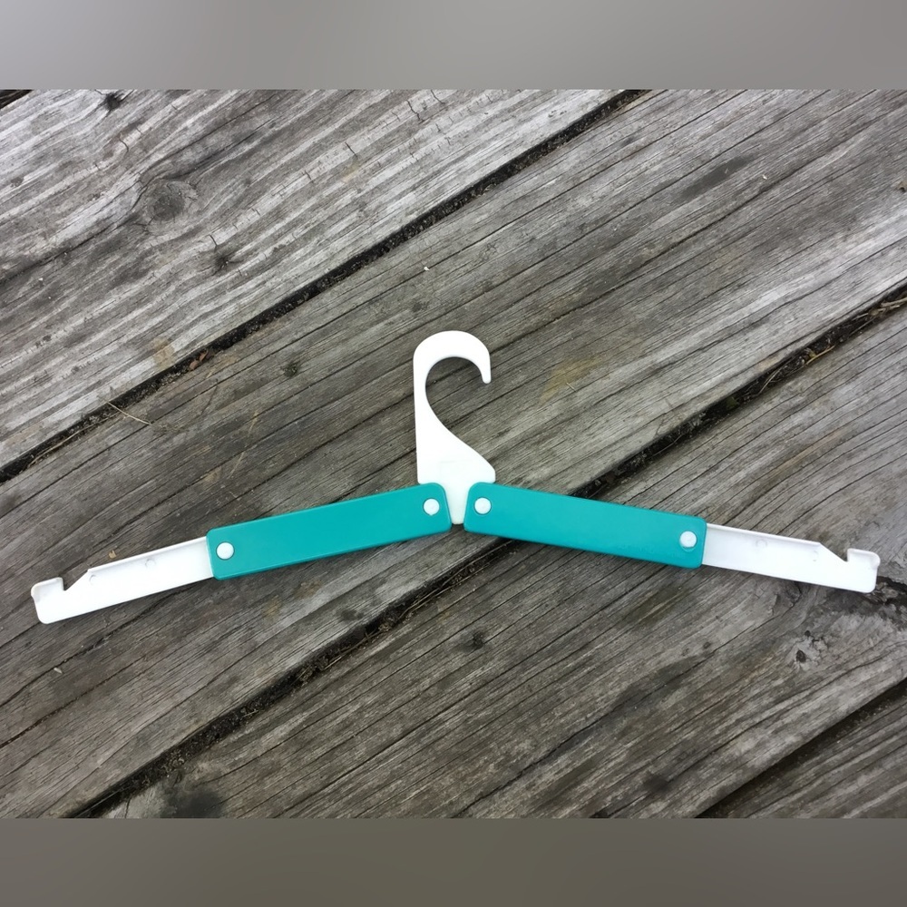 Foldable plastic hanger vintage teal green